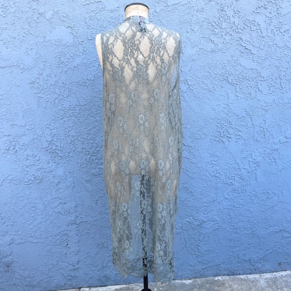 Silver Lace Duster in Medium y2k fairycore sheer layering - Picture 6 of 7